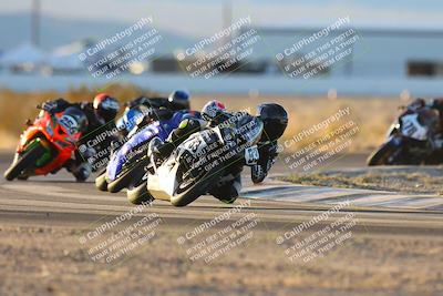 media/Nov-17-2024-CVMA (Sun) [[1fec520723]]/Race 18-Supersport Middleweight/